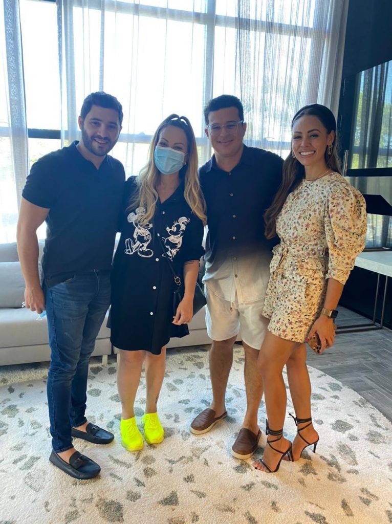 Solange Almeida canta em aniversário surpresa em Fortaleza Colunismo Social