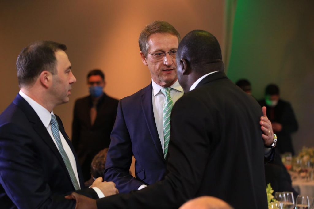 Ex-ministro da Agricultura, Francisco Turra assume presidência da Aprobio Colunismo Social