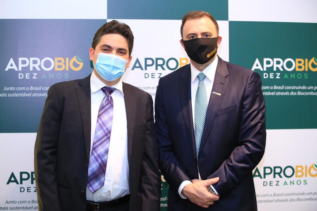 Ex-ministro da Agricultura, Francisco Turra assume presidência da Aprobio Colunismo Social