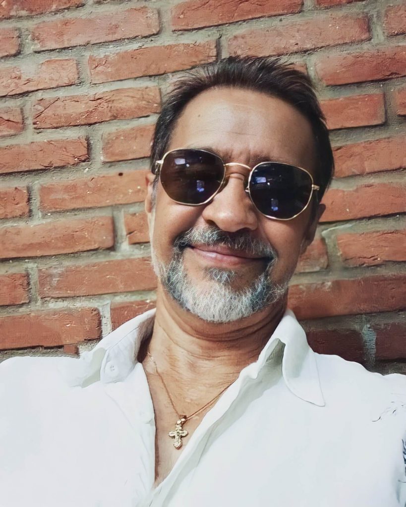 Canções que ouvimos e gostamos e ouvimos e gostamos de cantar Música