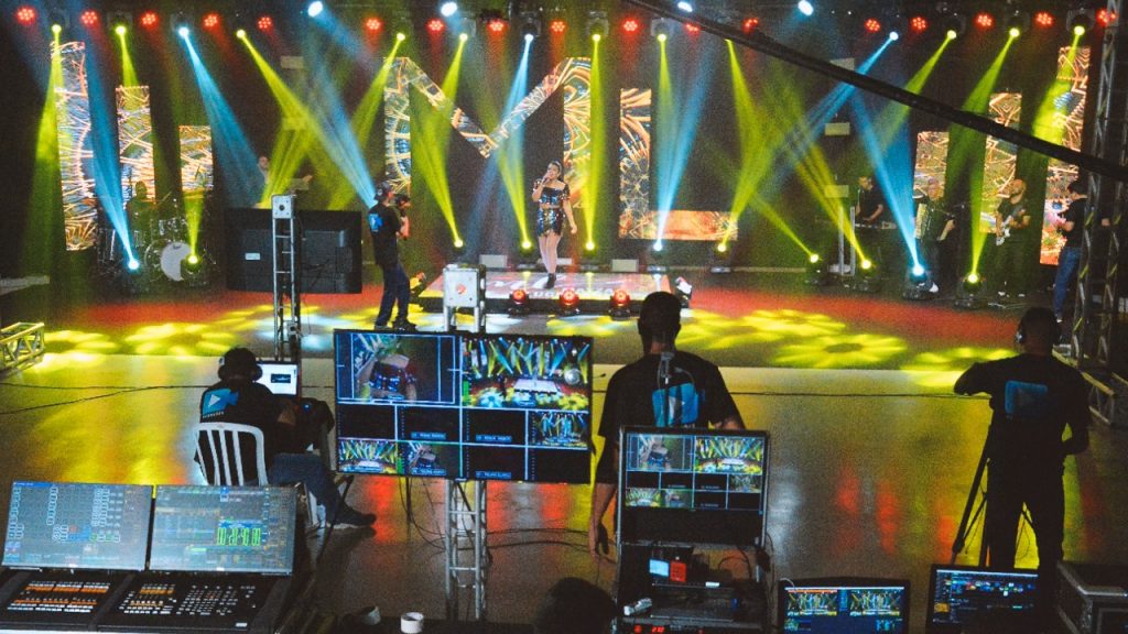 Cantora Mayza Luckmann prepara o lançamento do seu primeiro DVD