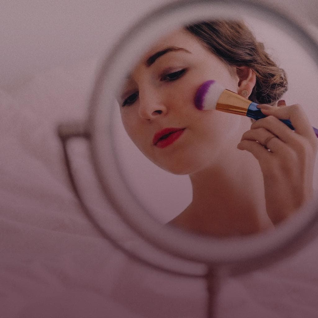 Na contramão do isolamento social e uso de máscara, mercado de beleza ganha força e tem crescimento progressivo durante a pandemia Beleza