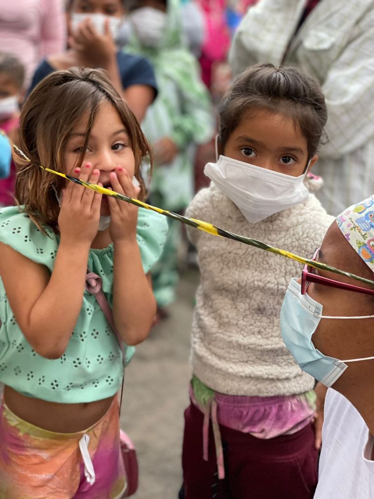 Festa de Cosme e Damião, em plena Praça da Sé