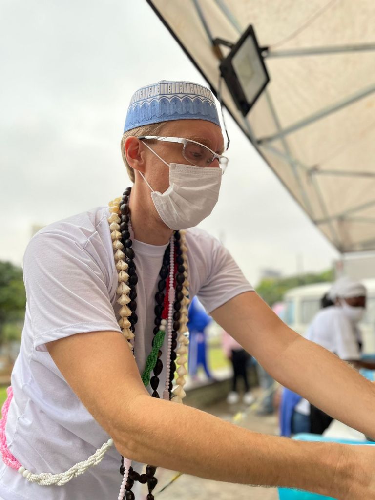 Festa de Cosme e Damião, em plena Praça da Sé