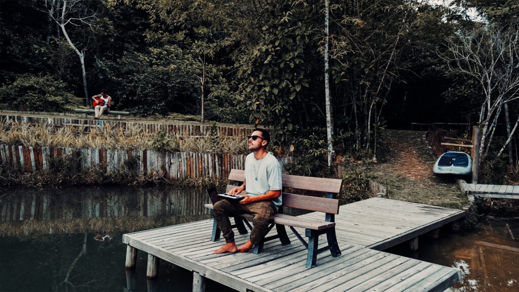 3030 lança single autoral "Realidade Paralela" Música