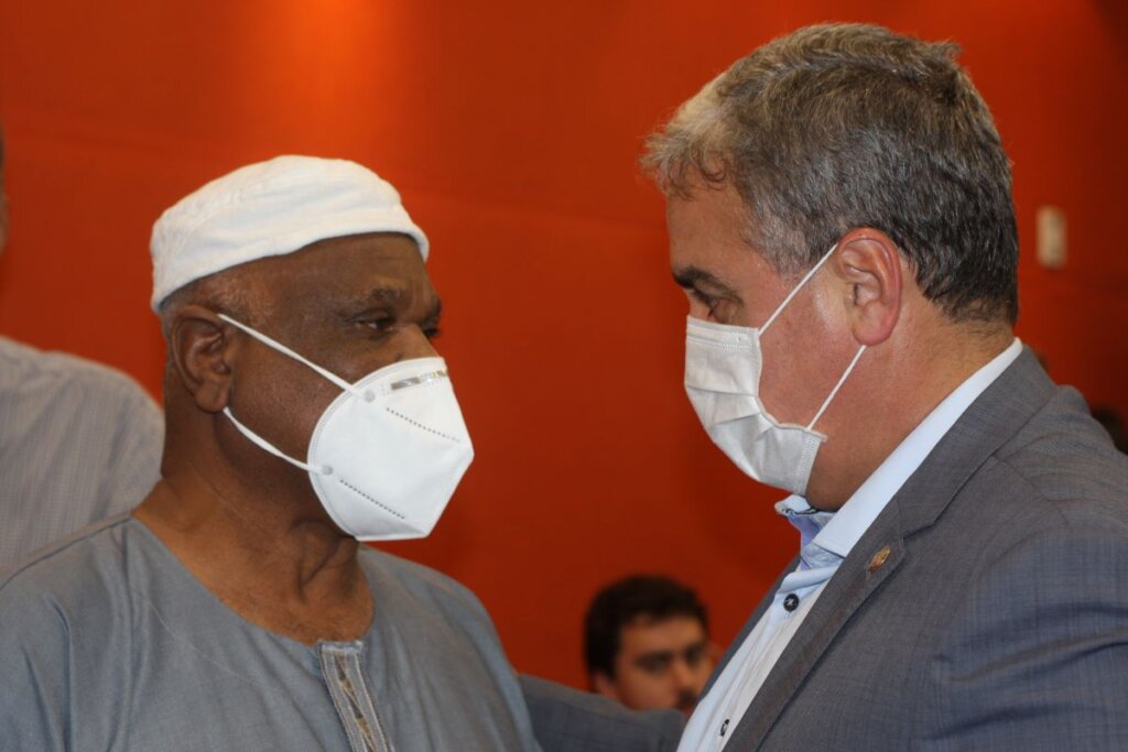 Noite concorrida por políticos no lançamento da Revista Rio Já Rio de janeiro