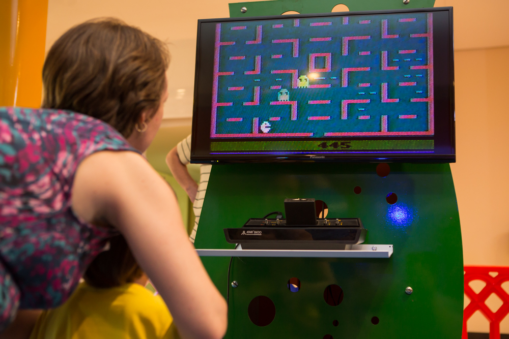 Conjunto Nacional vai unir gerações em torno de brinquedos clássicos neste Dia das Crianças