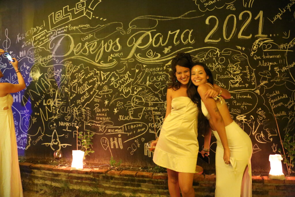 Santo Cerrado lança novos pratos inspirados na energia de renovação do Ano Novo em grande festa na Chapada dos Veadeiros Gastronomia