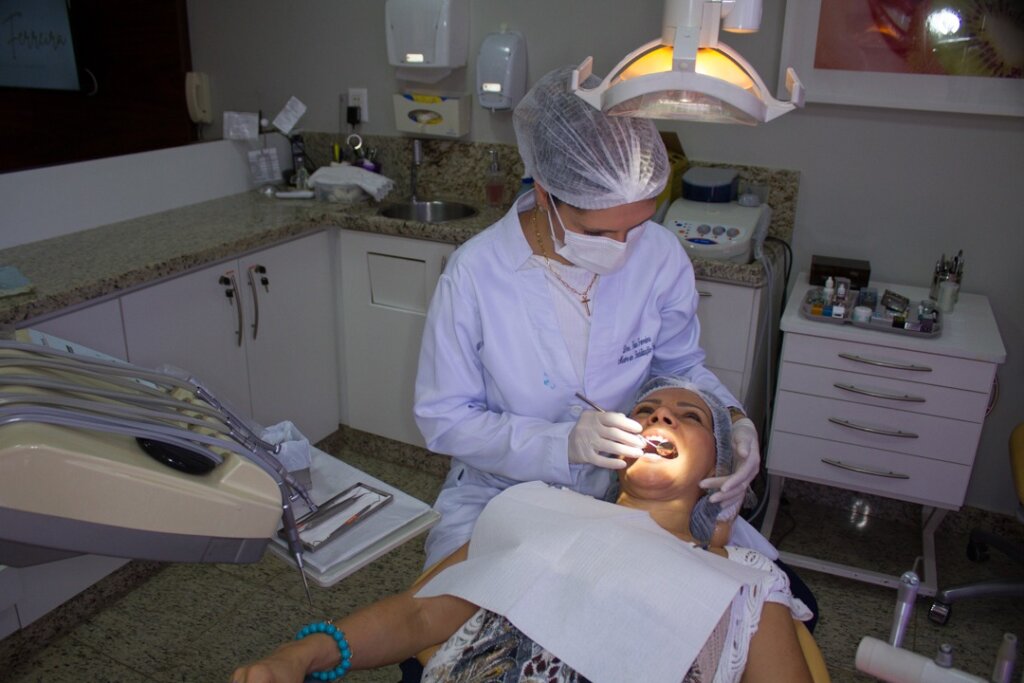 Lentes de contato dental X aumento da autoestima