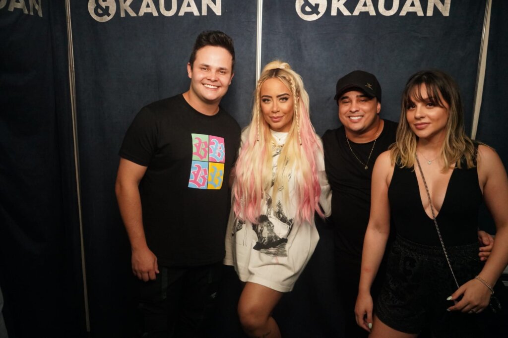 O Rio celebra o Carnaval com a maior festa da capital. CARNAVAL DAS ARTES Carnaval