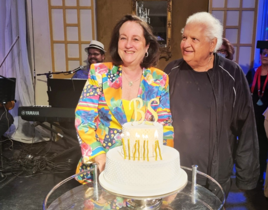 O aniversário de Beth Serpa Geral