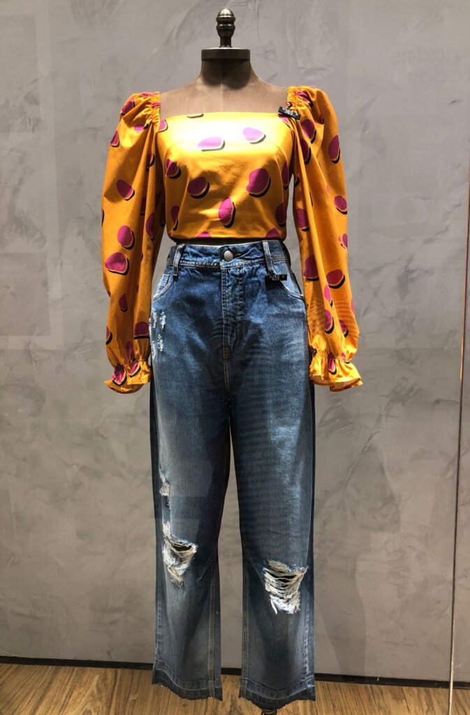 Conforto e cores vibrantes ditam tendência na coleção Outono-Inverno 2022