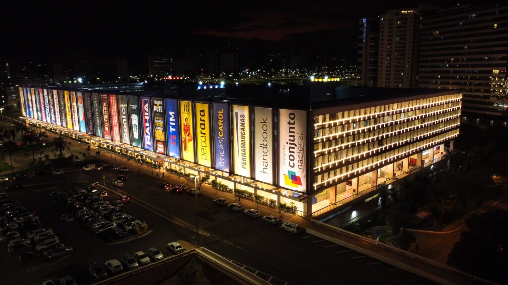 Pop, MPB e ritmos latinos marcam os shows do Projeto Música em Conjunto desta semana Música