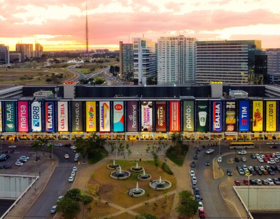 Conjunto Nacional celebra mês das crianças com Arena Gamer Geral