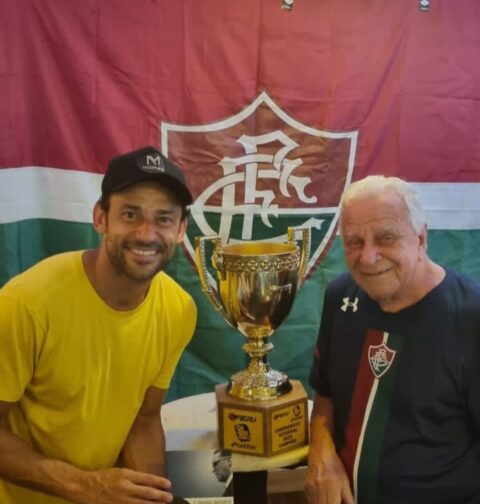 Fluminense comemora vitória em restaurante na Barra