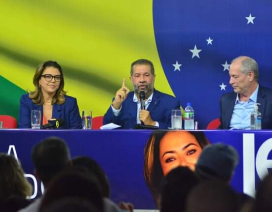 PDT pode retornar diálogo com a Terceira Via