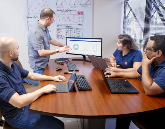 Startup brasiliense desenvolve sistema inovador de gestão que ajuda empresas a potencializar os lucros