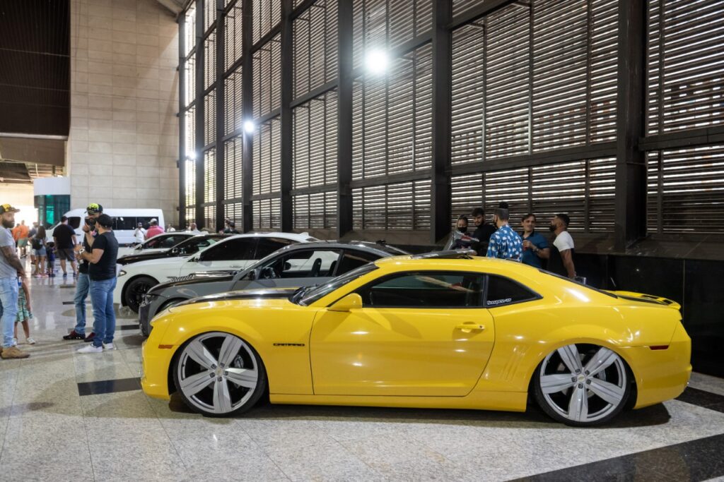 Pátio Brasil Shopping recebe exposição de carros customizados Eventos