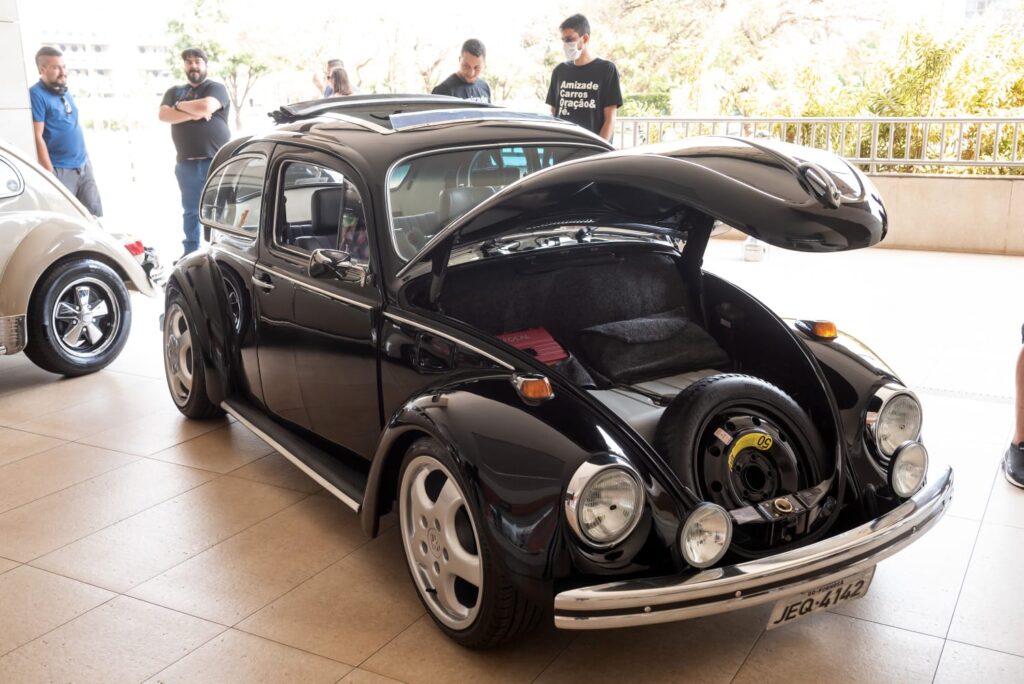 Pátio Brasil Shopping recebe exposição de carros customizados Eventos