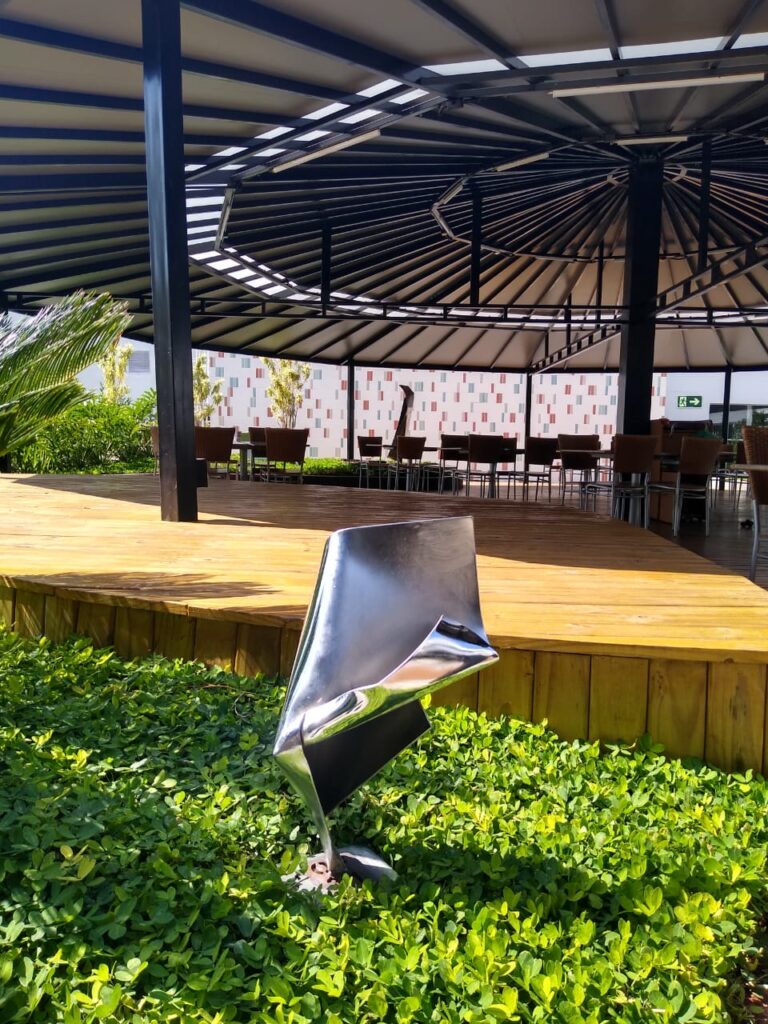 Jardim Urbano apresenta esculturas inéditas de Omar Franco Artes