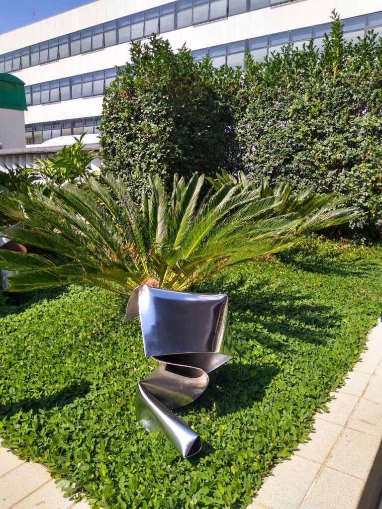 Jardim Urbano apresenta esculturas inéditas de Omar Franco Artes