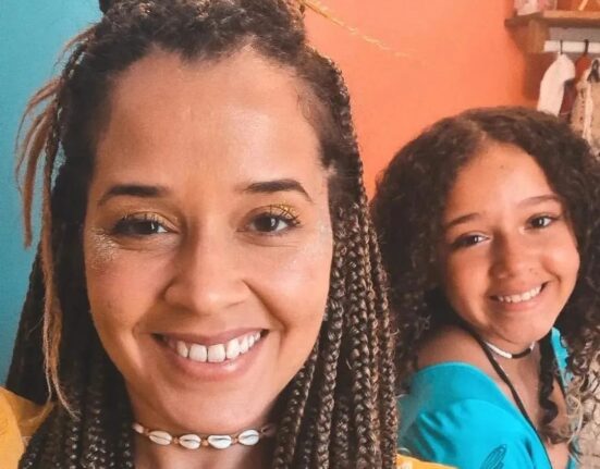 Atriz e arte-educadora brasiliense Lucorina lança curso on-line em homenagem as mães que querem despertar por meio da Arte Rio de janeiro