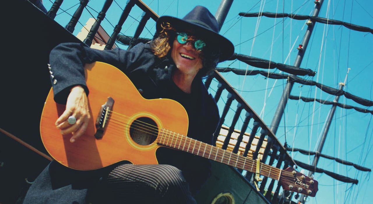 Biba Crema Lança Sua Bienal Musical Música