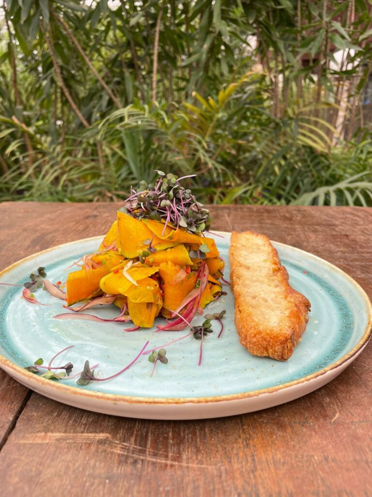 Jardim Secreto tem novo cardápio para namorados Gastronomia