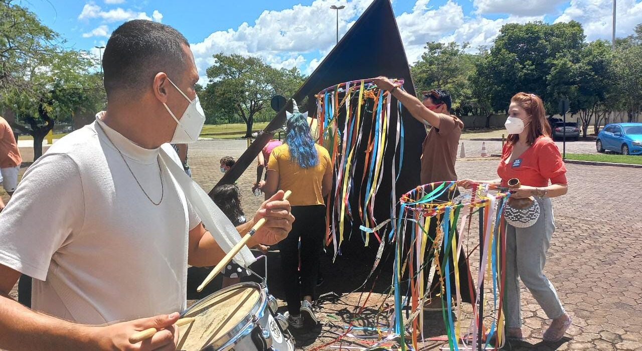 Programa Educativo destaca atividades para exposições instaladas nos jardins do CCBB Educação