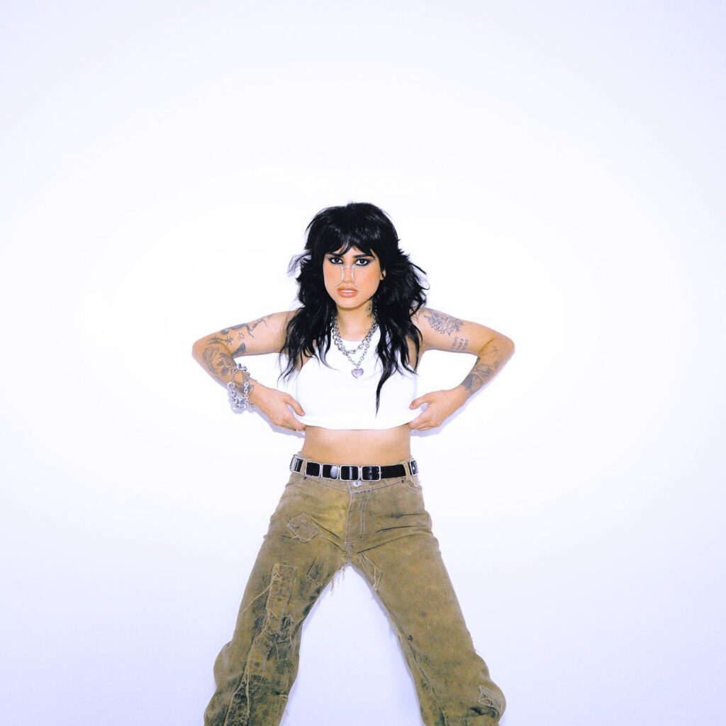 Birosca e Chicão do Conic agitam o fim de semana com três festas e show de Day Limns Eventos