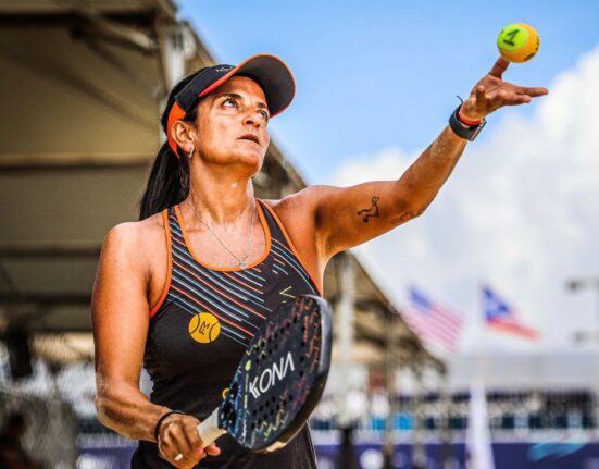 Atletas de Beach Tennis lançam livro no Pátio Brasil Caesb