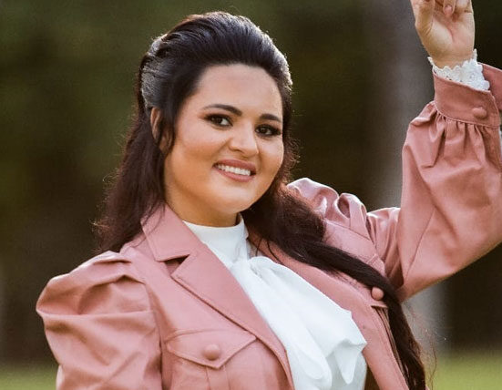 “Do Tamanho do Meu Deus” é o terceiro lançamento de Kira Garcêz pela raíSys Music Música