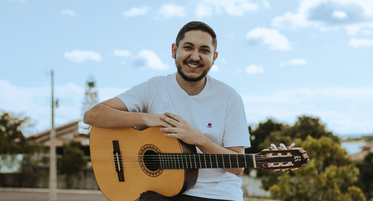 TJ Fernandes recebe novos convidados no Humor em Conjunto desta semana Música
