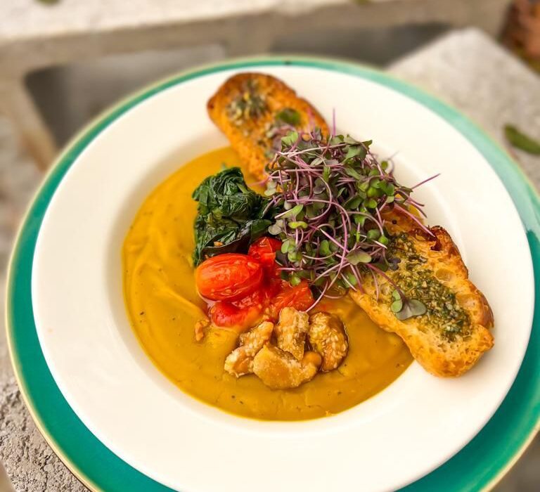 Jardim Secreto tem novo cardápio para namorados Gastronomia