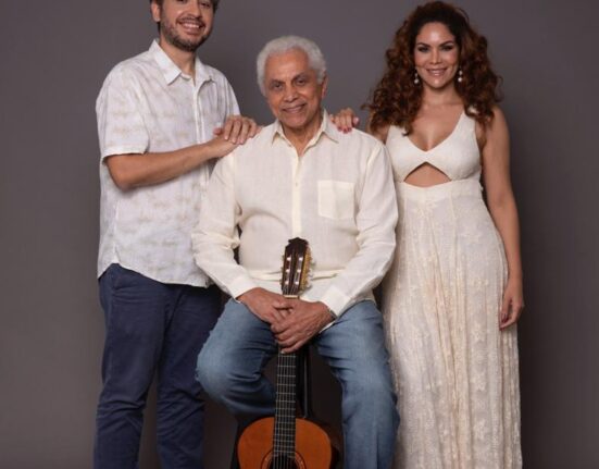Paulinho da Viola se apresenta em Brasília com show em família Música