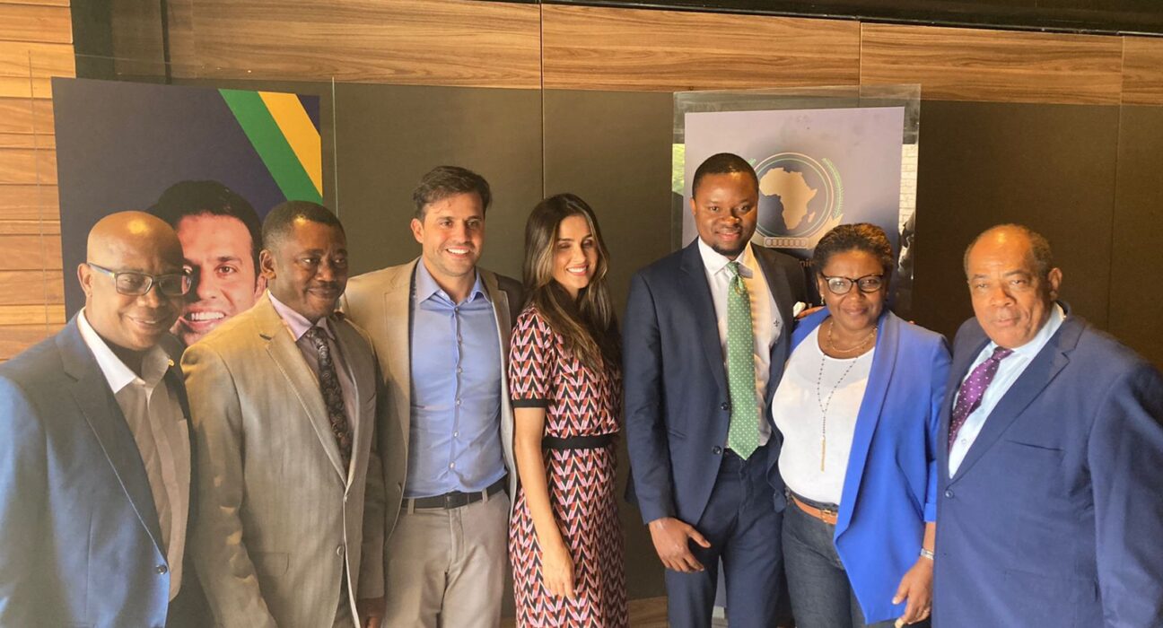 Pablo Marçal (PROS) se reúne com 14 embaixadores de países africanos em Brasília
