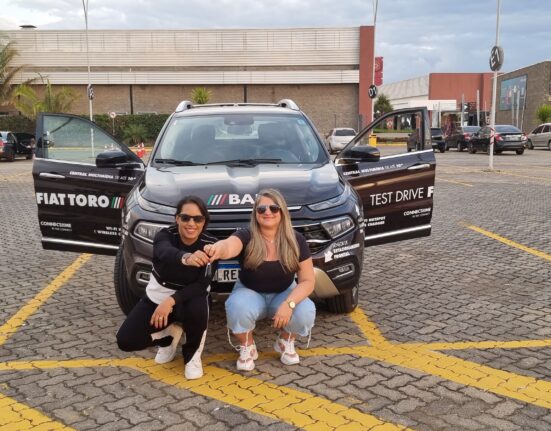 Empresária do DF é convidada para test drive durante visita técnica à Ferragens Negão em Goiânia Geral
