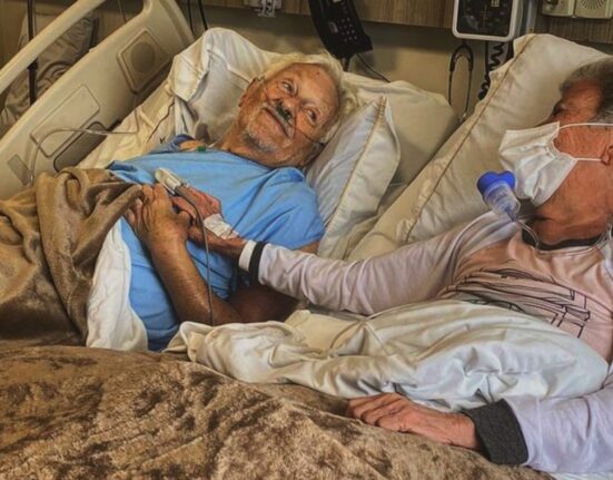 Novo perfil da covid-19: hospital registra queda de 90% no número de internações e pacientes menos graves Gastronomia