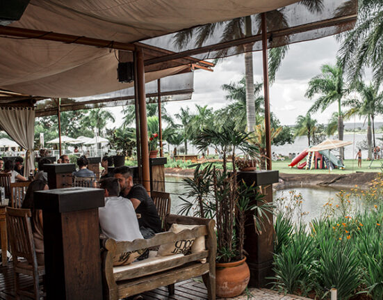La Terrasse Lago abre as portas para casamentos estilo mini weddings  Gastronomia