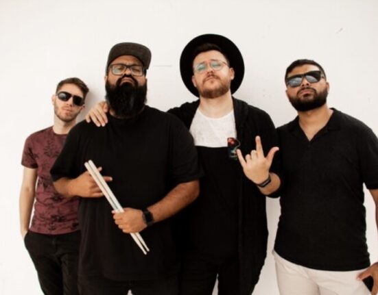 Muito pop rock com a Banda Conecta no Doma Rooftop em novo projeto quinzenal para animar suas noites de quinta Notícias