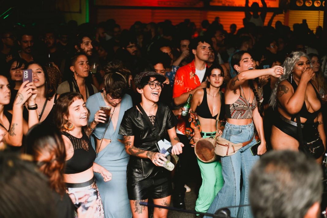 Conic ganha Samba gratuito nas sextas, Festas Delírio com PatrickTor4, Filhos de Guetta e Vapør Nocturna