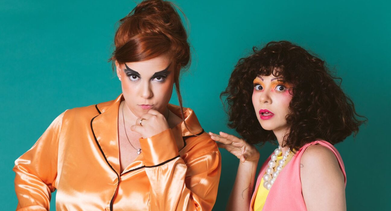 Estupenda Trupe apresenta espetáculo on-line A Cantora Careca em julho de 2022 Teatro