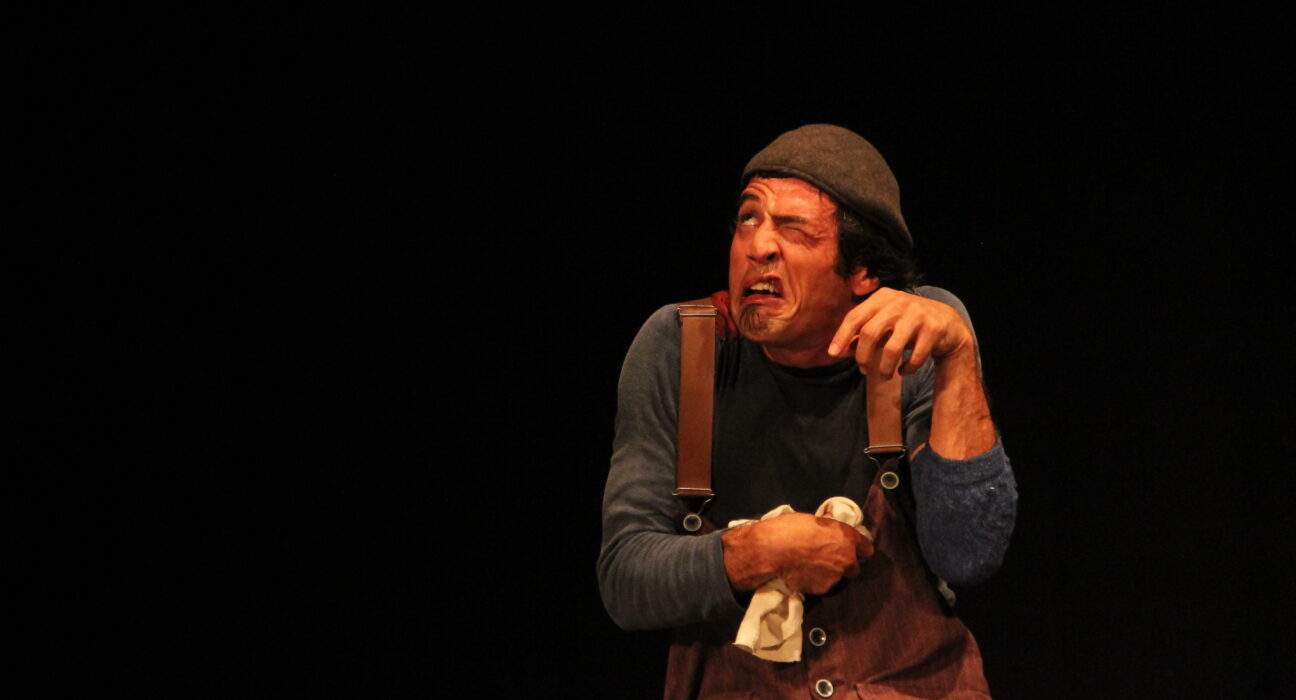 Palhaço Sabiá Voando no DF estreia dia 13 de agosto no Gama Teatro