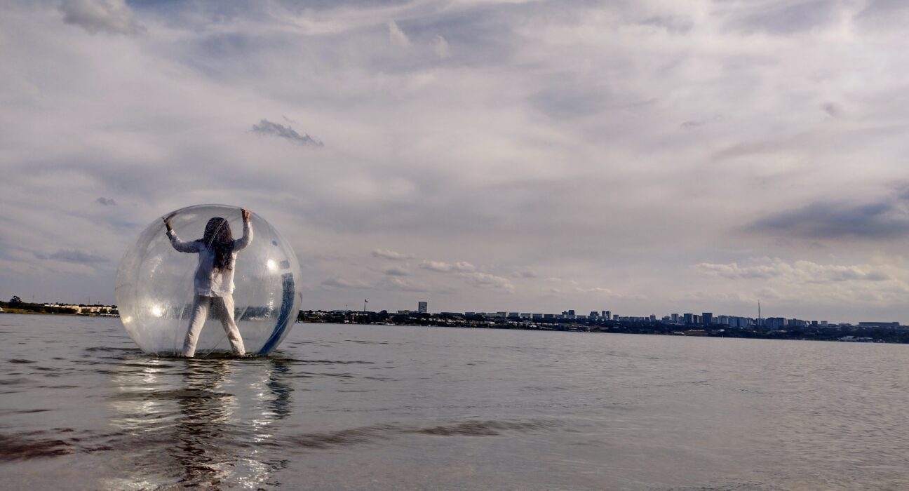 Projeto performático/artístico Síntese estreia na capital federal Geral