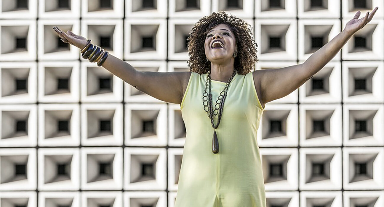 Teresa Lopes é a atração do Festival de Samba do Conjunto Nacional deste sábado Geral