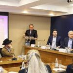 Encontro na Associação Comercial Colunismo Social