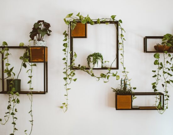 Uso do aço na arquitetura e na decoração possui inúmeras possibilidades para diferentes ambientes Casa