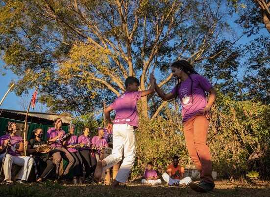 Ginga Mirim: conheça projeto de capoeira que difunde a cultura afro nas escolas do DF Rio de janeiro