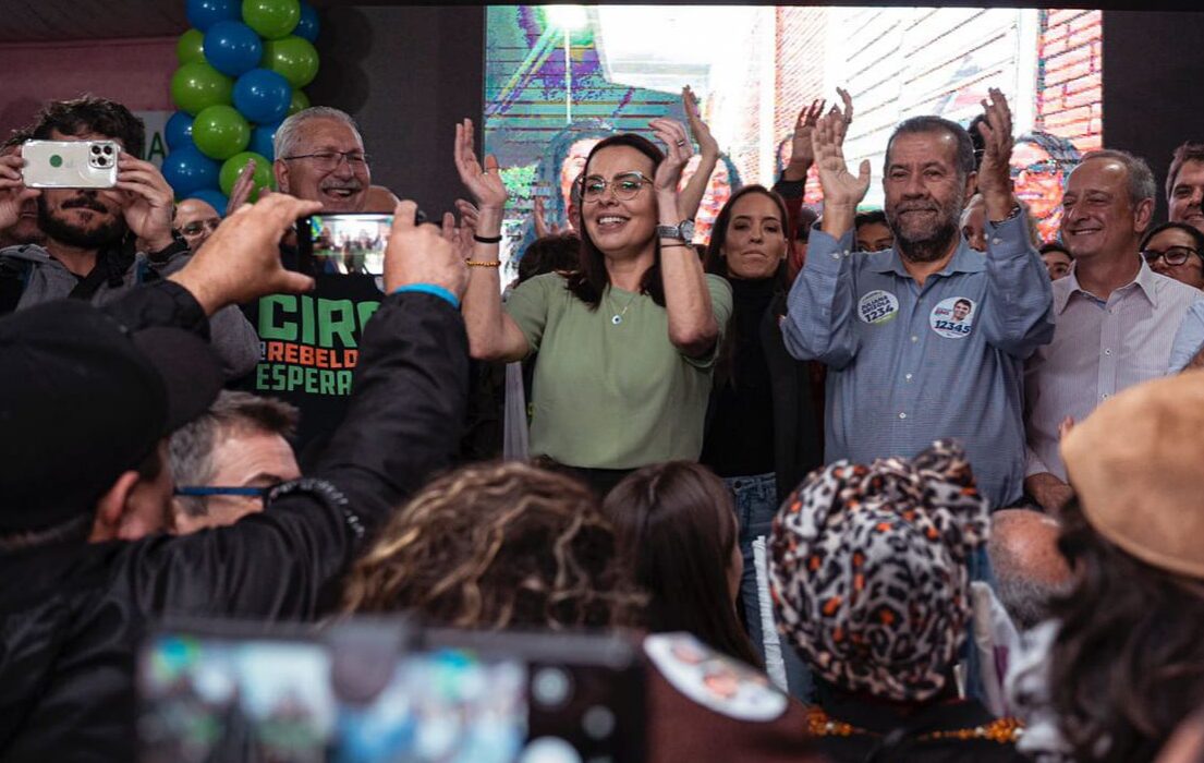 Lançamento Política