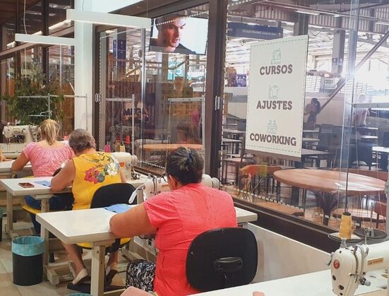 Clube de Costura realiza curso gratuito para mães em parceria com a Secretaria da Mulher Eventos